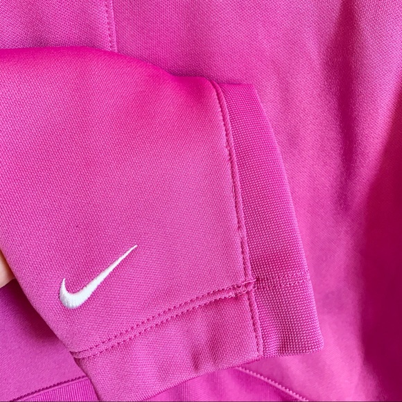 Nike Women’s Golf 1/4 Zip Pullover - Picture 3 of 4